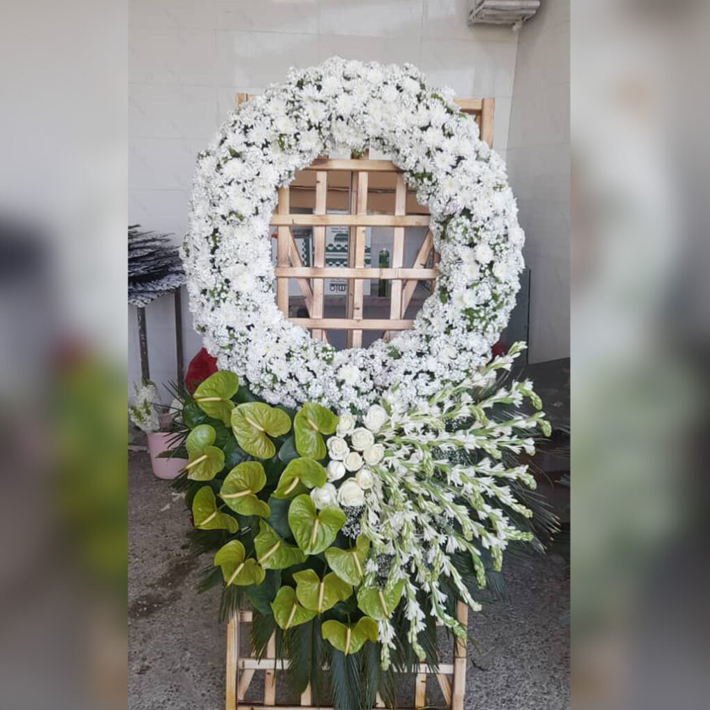 تاج گل پایه مشبک